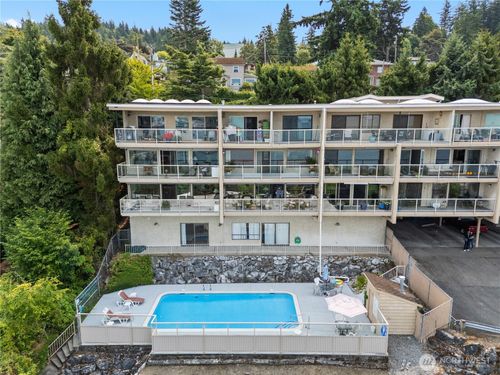 415 N State St, Bellingham, WA, 98225-5363 | Card Image