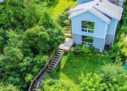 5454 Lakeshore Dr, Harwood, ON, K0K2H0 | Card Image