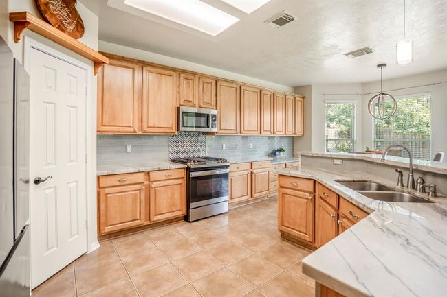 20918 Normandy Forest Dr, House other with 4 bedrooms, 3 bathrooms and 2 parking in Spring TX | Image 14