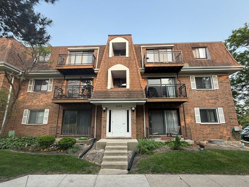 2b-4170 Cove Ln, Glenview, IL, 60025-3565 | Card Image