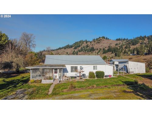 49801 Highway 242, Broadbent, OR, 97414 | Card Image