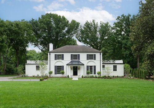 2413 Valley Brook Rd, Nashville, TN, 37215-2018 | Card Image