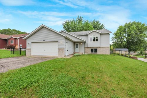 810 7th Ave N, Sauk Rapids, MN, 56379-2343 | Card Image