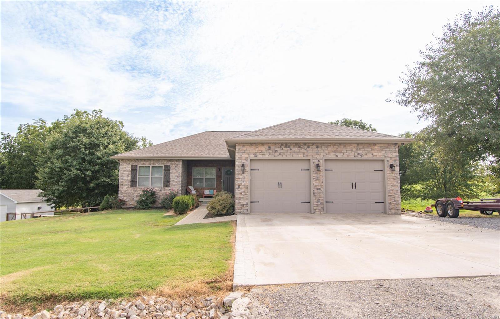 Finley Dr, Dexter, MO 63841