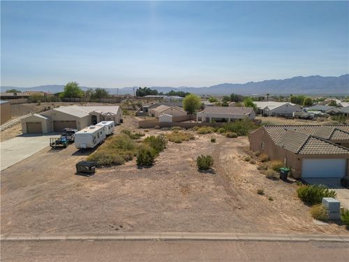 35-2240 E Roberts Way, Fort Mohave, AZ, 86426 | Card Image