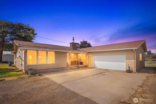 53355 Vonbergen Ln, Milton-Freewater, OR, 97862-7372 | Card Image