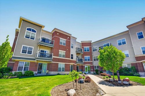205-5192 Sassafras Drive, Fitchburg, WI, 53711 | Card Image