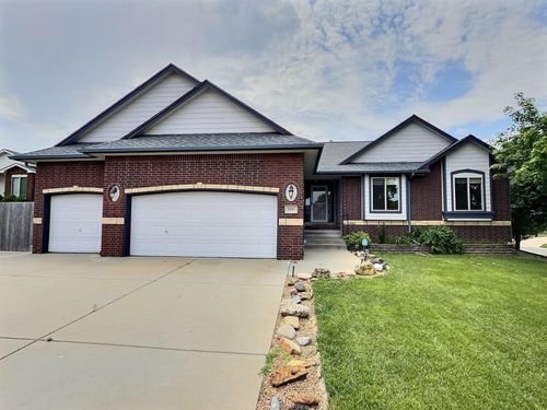1931 E Wyndham Rd, Park City, KS, 67219-5519 | Card Image