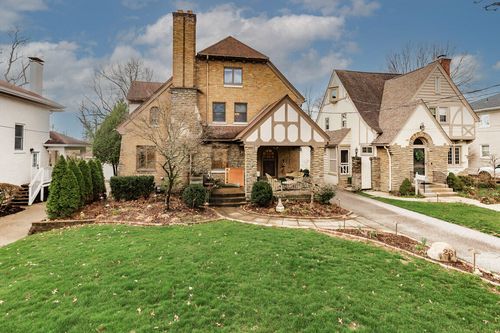 23 Fort Mitchell Ave, Covington, KY, 41011-2620 | Card Image