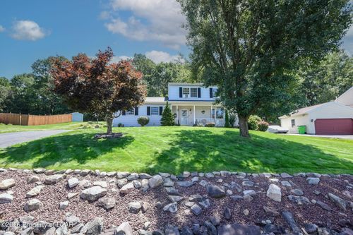 79 Valley View Dr, Mountain Top, PA, 18707-1254 | Card Image