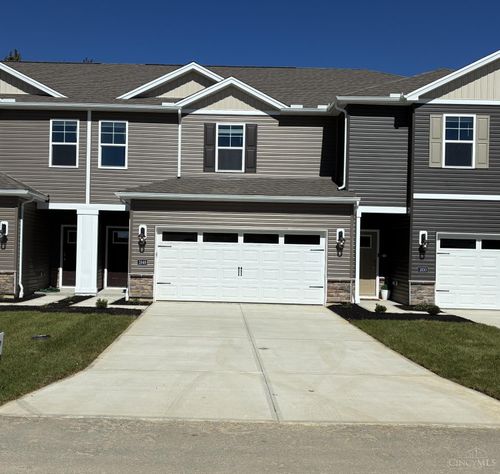 1848 Vista Lake Dr, Goshen, OH, 45122-3703 | Card Image