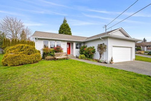 1594 Arbutus Ave, Comox, BC, V9M2T6 | Card Image