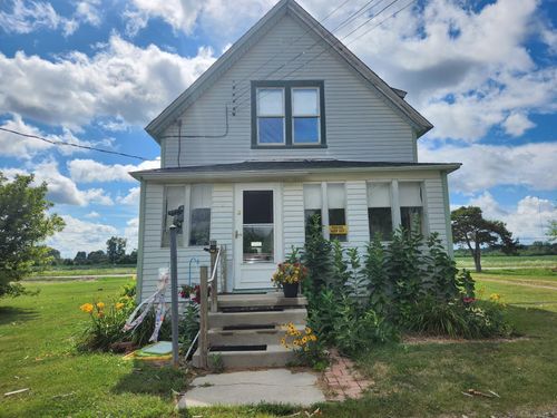 71040 Omo Rd, Richmond, MI, 48062-4416 | Card Image