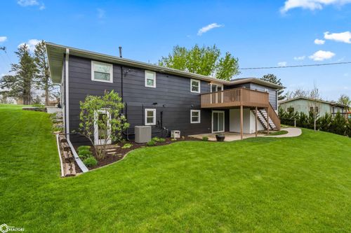 2501 Reyclif Dr, Marshalltown, IA, 50158-2351 | Card Image