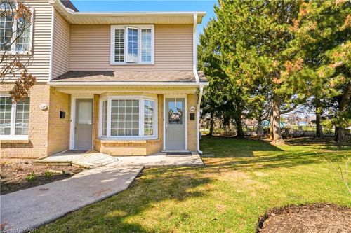 235-2110 Cleaver Ave, Burlington, ON, L7M3Z4 | Card Image