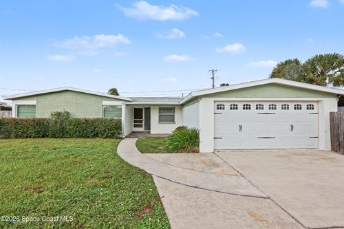 915 Waikiki Dr, Merritt Island, FL, 32953-2407 | Card Image