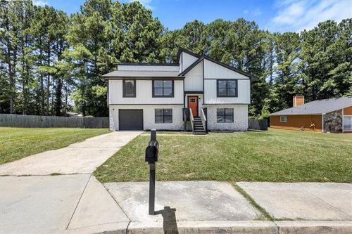 6685 Greenbower Ln, College Park, GA, 30349-4884 | Card Image