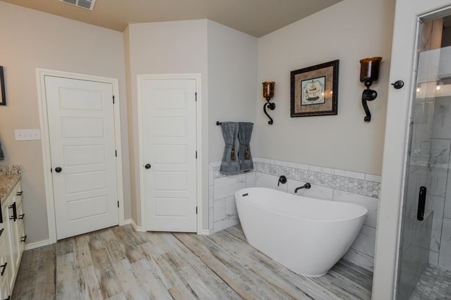 214 Wildcat St, House other with 4 bedrooms, 3 bathrooms and null parking in Wolfforth TX | Image 27