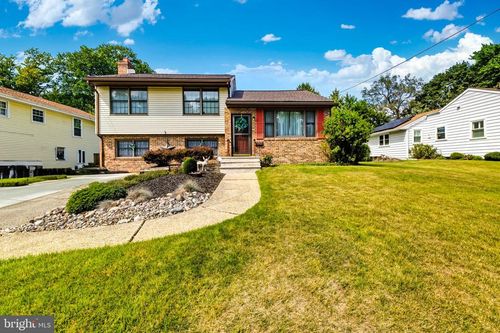 15 Ash Ave, WEST DEPTFORD, NJ, 08096-6315 | Card Image