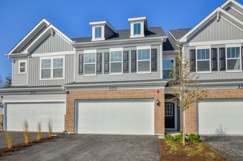 81002-209 Weirich Way, Batavia, IL, 60510-5172 | Card Image