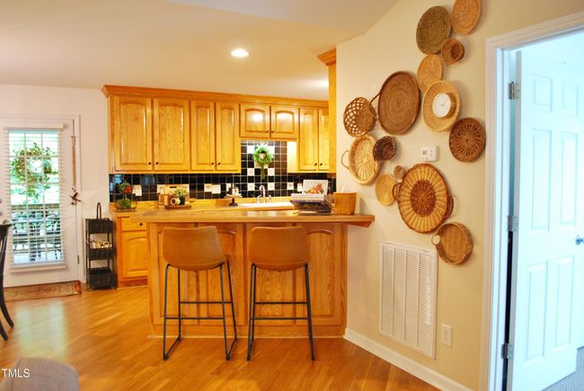 14 Kitchen | Image 14