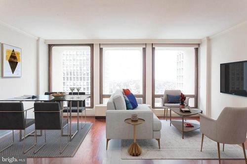 9hn-200 Locust St, PHILADELPHIA, PA, 19106-3914 | Card Image