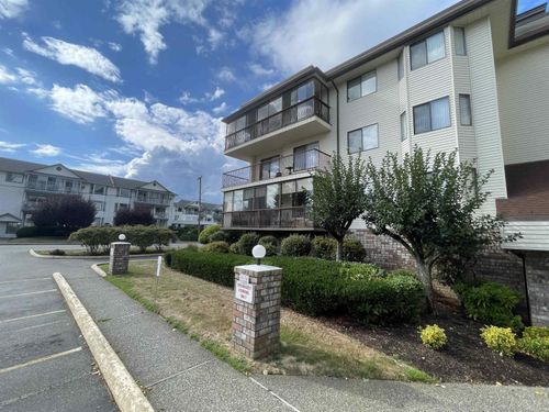 114-2414 Church St, Abbotsford, BC, V2T3J7 | Card Image