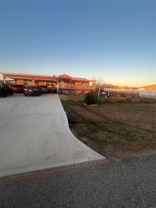 17661 Old Highway 105 E, Conroe, TX, 77306-6759 | Card Image