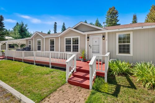 223 Angus Ln, Donnelly, ID, 83615-5060 | Card Image