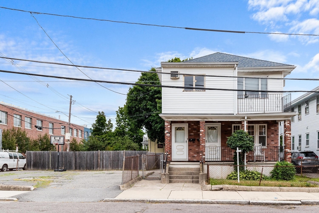 Yale St, Medford, MA 02155