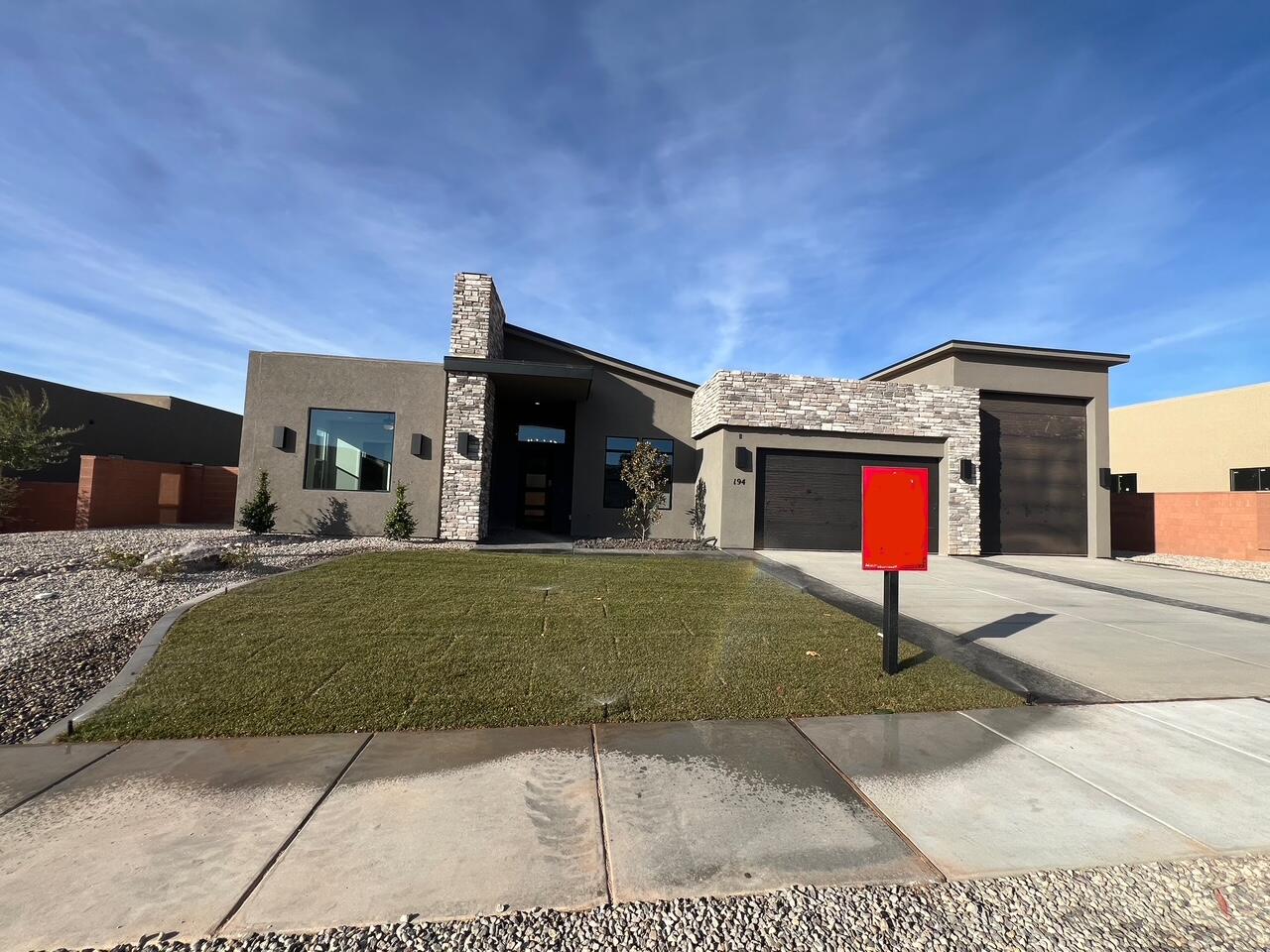 700 , Ivins, UT 84738