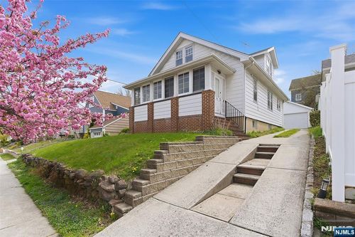 52 Nolton Street, Belleville, NJ, 07109 | Card Image