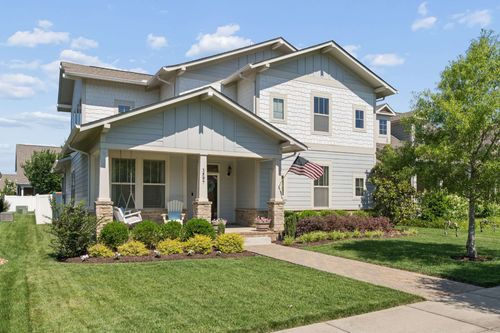 1597 Drakes Creek Rd, Hendersonville, TN, 37075-8637 | Card Image