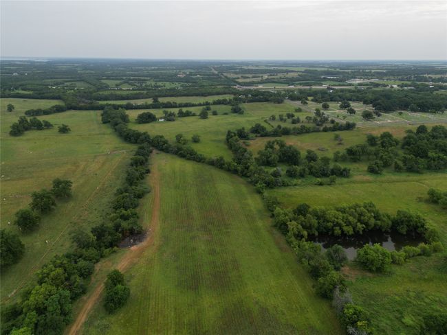 231 Fm 100, Home with 0 bedrooms, 0 bathrooms and null parking in Honey Grove TX | Image 10