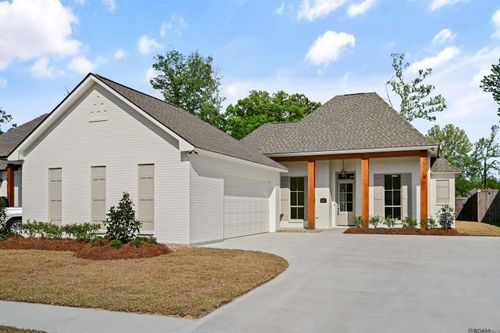 17452 Lions Ear Ln, Prairieville, LA, 70769-2915 | Card Image