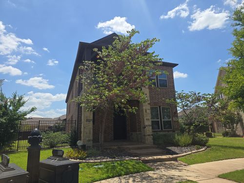 1030 Lone Ivory Trl, Arlington, TX, 76005-1126 | Card Image