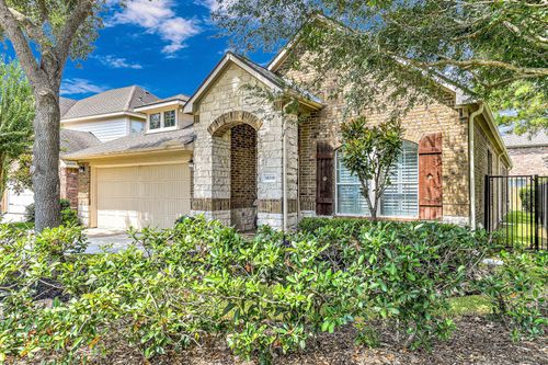 18318 W Williams Bend Dr, Cypress, TX, 77433-2797 | Card Image