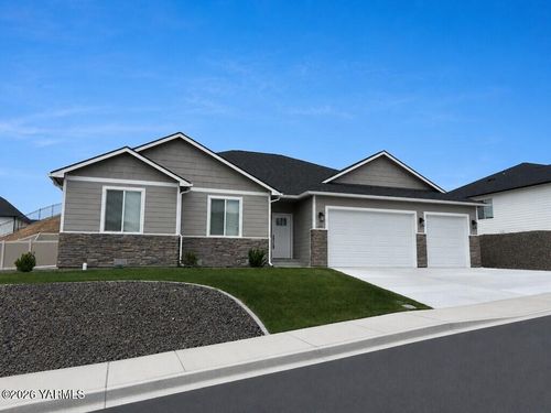 404 N 90th Ave, Yakima, WA, 98908-1485 | Card Image