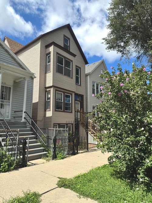 apt-2-1632 N Fairfield Ave, Chicago, IL, 60647-5865 | Card Image
