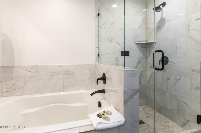 1106 W Wasatch Spring Rd, Condo with 4 bedrooms, 4 bathrooms and null parking in Hideout UT | Image 23
