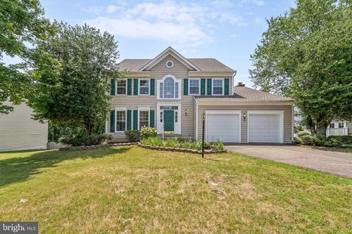 10402 Campbell Dr, Fredericksburg, VA, 22408-2572 | Card Image