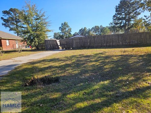 126 Ne Shayna Dr, Hinesville, GA, 31313-8708 | Card Image