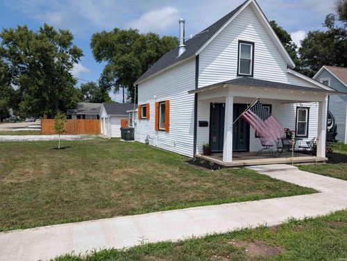 29 W Peterson St, Otterbein, IN, 47970 | Card Image