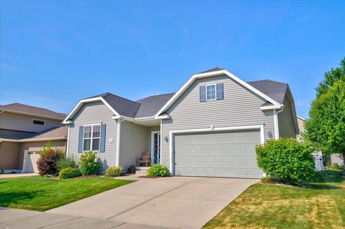 1320 Blazingstar Lane, Sun Prairie, WI, 53590 | Card Image