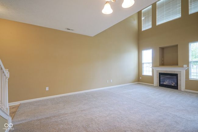 10944 Perry Pear Dr, Condo with 2 bedrooms, 3 bathrooms and null parking in Zionsville IN | Image 8
