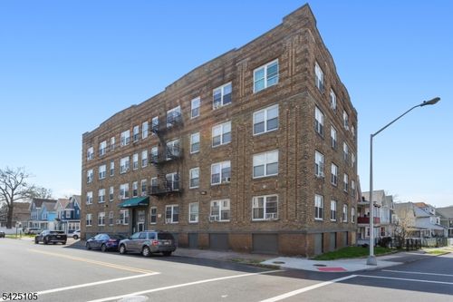 405-133 N Maple Ave, East Orange, NJ, 07017-4335 | Card Image