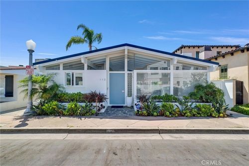 112 Via Florence, Newport Beach, CA, 92663 | Card Image