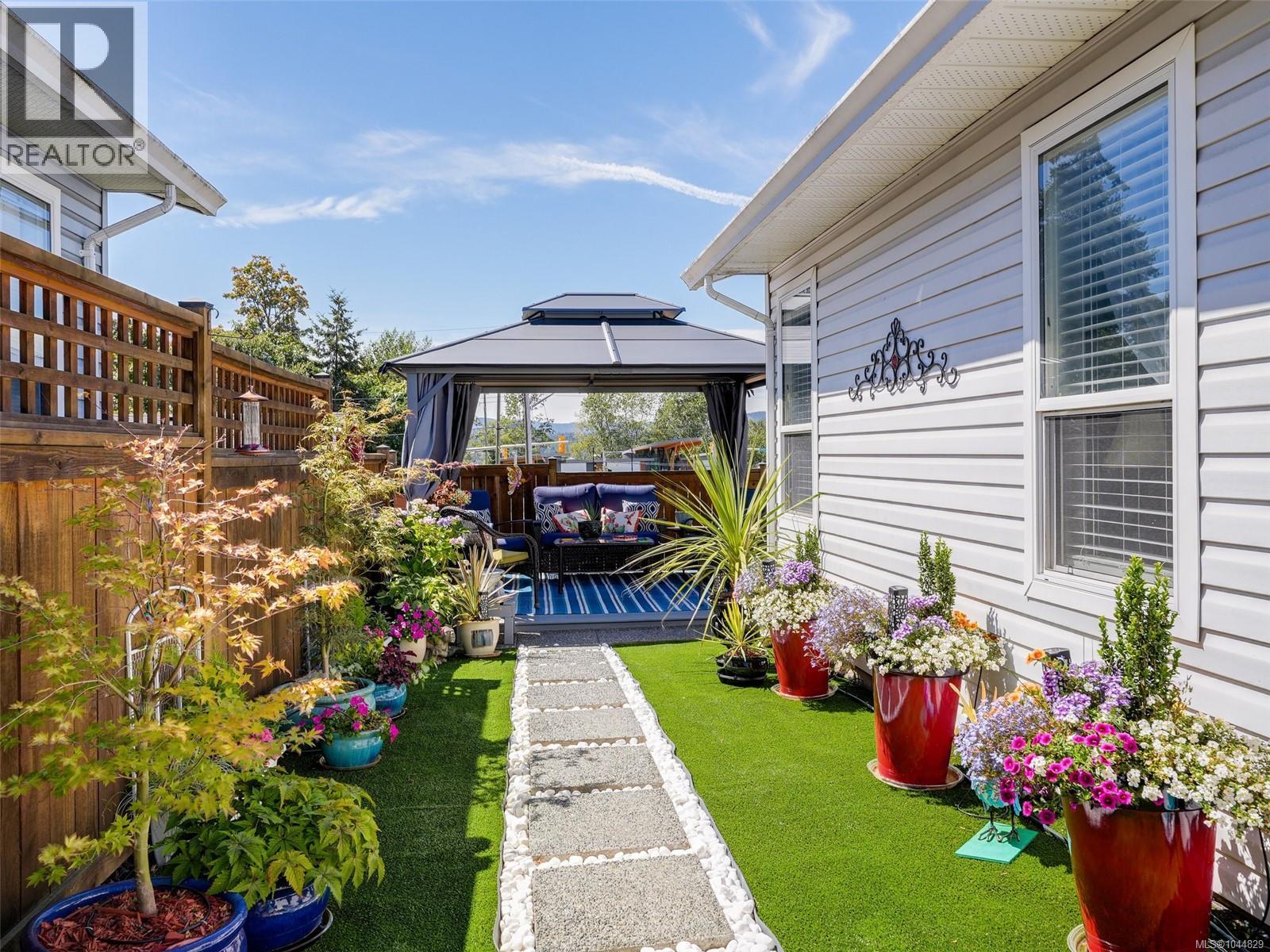 Residential in View Royal 3