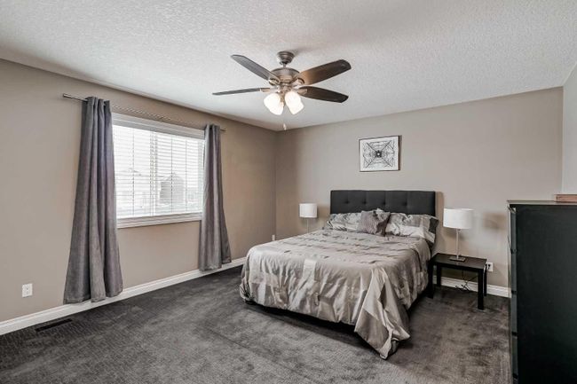 161 Rainbow Falls Heath, Home with 3 bedrooms, 2 bathrooms and 6 parking in Chestermere AB | Image 23