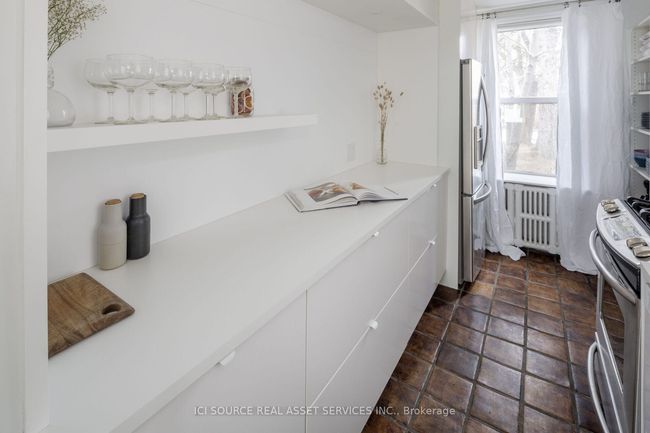 70 Crescent Rd, House attached with 4 bedrooms, 4 bathrooms and null parking in Toronto ON | Image 14
